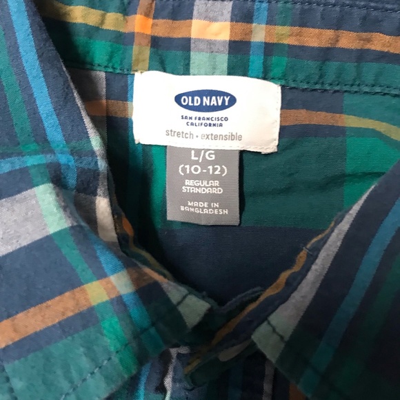 THREE! Old Navy/Gap boys long sleeve shirts - Picture 4 of 9